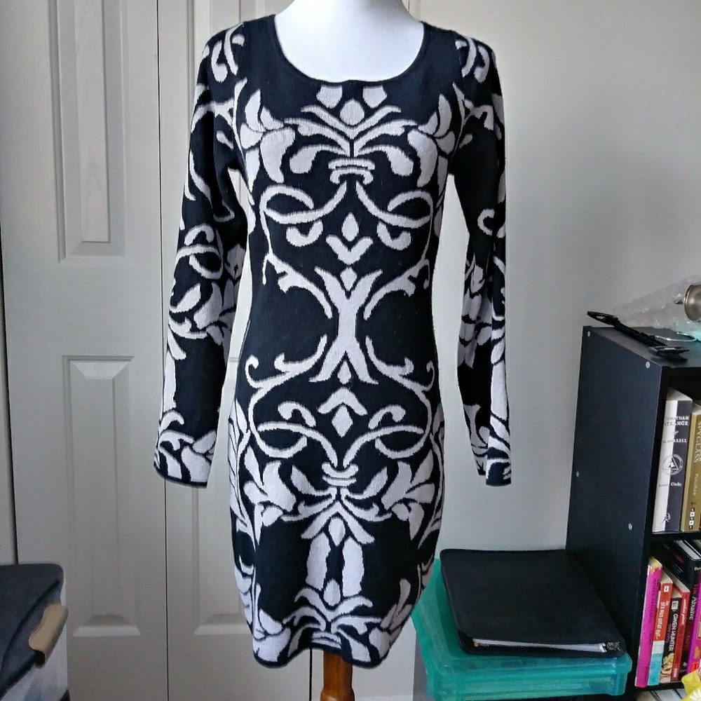 Gorgeous damask b&w sweater dress
